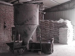 探索外墙腻子粉革新之路 鹿泉市百羽新型建筑材料厂的创新实践