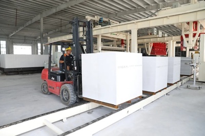 兵团一师阿拉尔市 企业良种落地开花，新型建材制造助推经济高质量发展